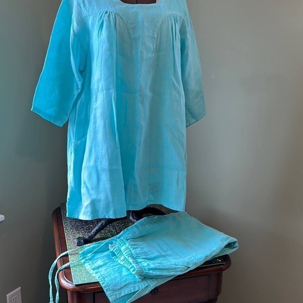 Match point 2 piece coastal wear capri with oversized shirt 💯 linen ocean blue